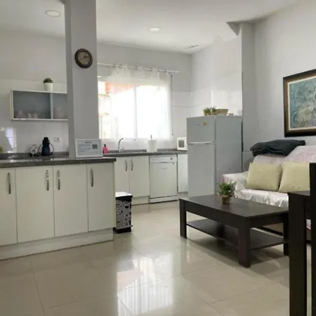 Apartamento Kairos Y Garaje , Algemesi