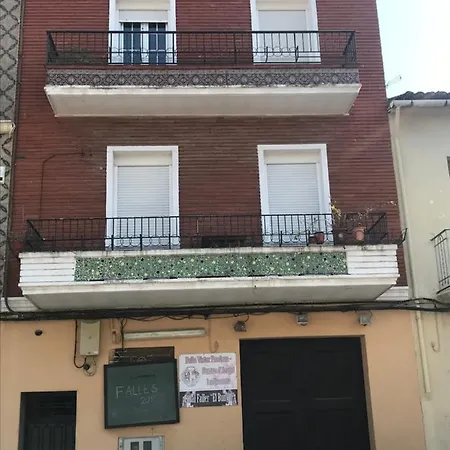 Kairos Y Garaje , Apartamento *