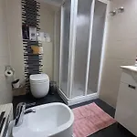 Kairos Y Garaje , Apartament *