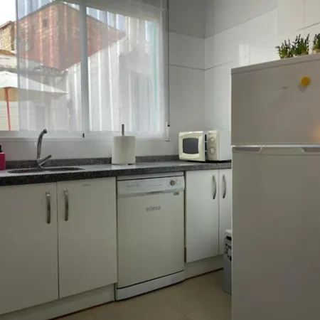 Kairos Y Garaje , Apartman Algemesí